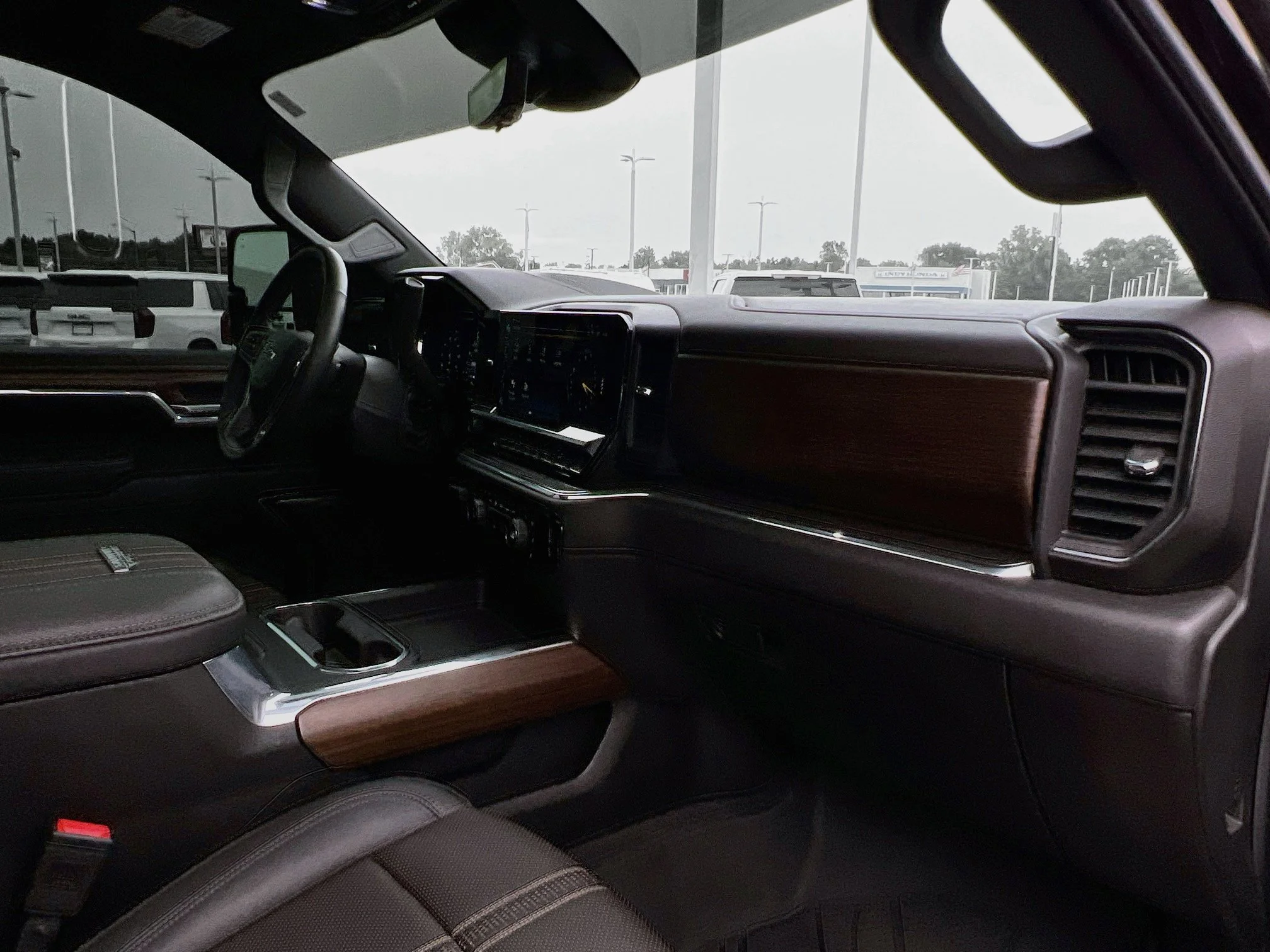 Used 2024 Black Chevrolet HIGH COUNTRY image 40