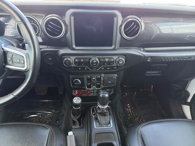Used 2022 White Jeep Unlimited Rubicon 392 image 15