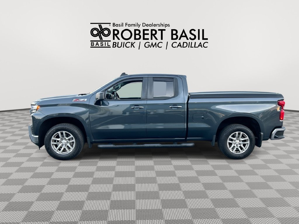Used 2019 Gray Chevrolet LT image 5