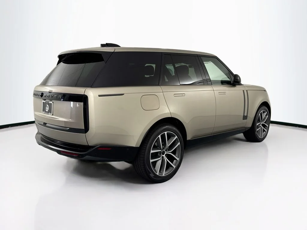 New 2026 Batumi Gold Land Rover SE image 5