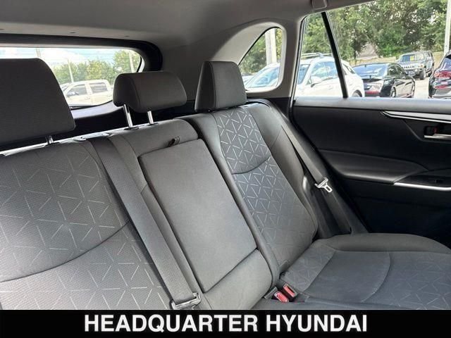 Used 2023 White Toyota XLE image 10