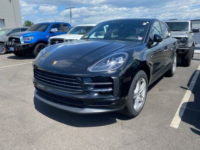2020 Porsche Macan -'s photo