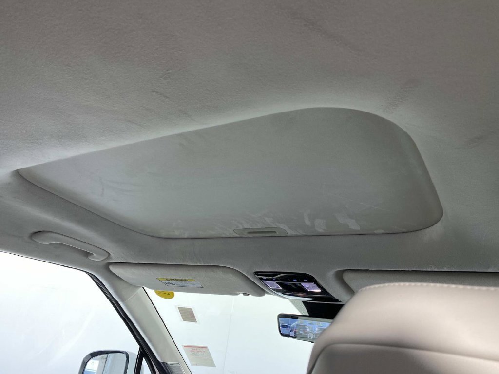 Used 2026 White Hyundai Calligraphy image 13