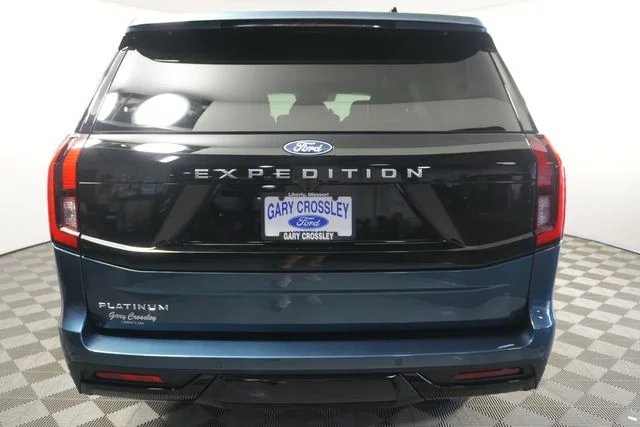 New 2027 Nocturnal Blue Metallic Ford Platinum image 4