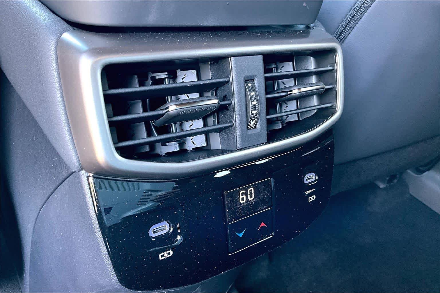 2026 Lexus RX 450h+ Premium - Photo 13