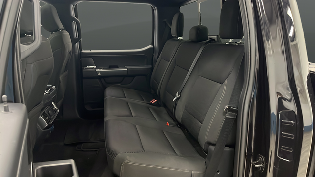 Used 2023 Agate Black Metallic Ford XLT image 23