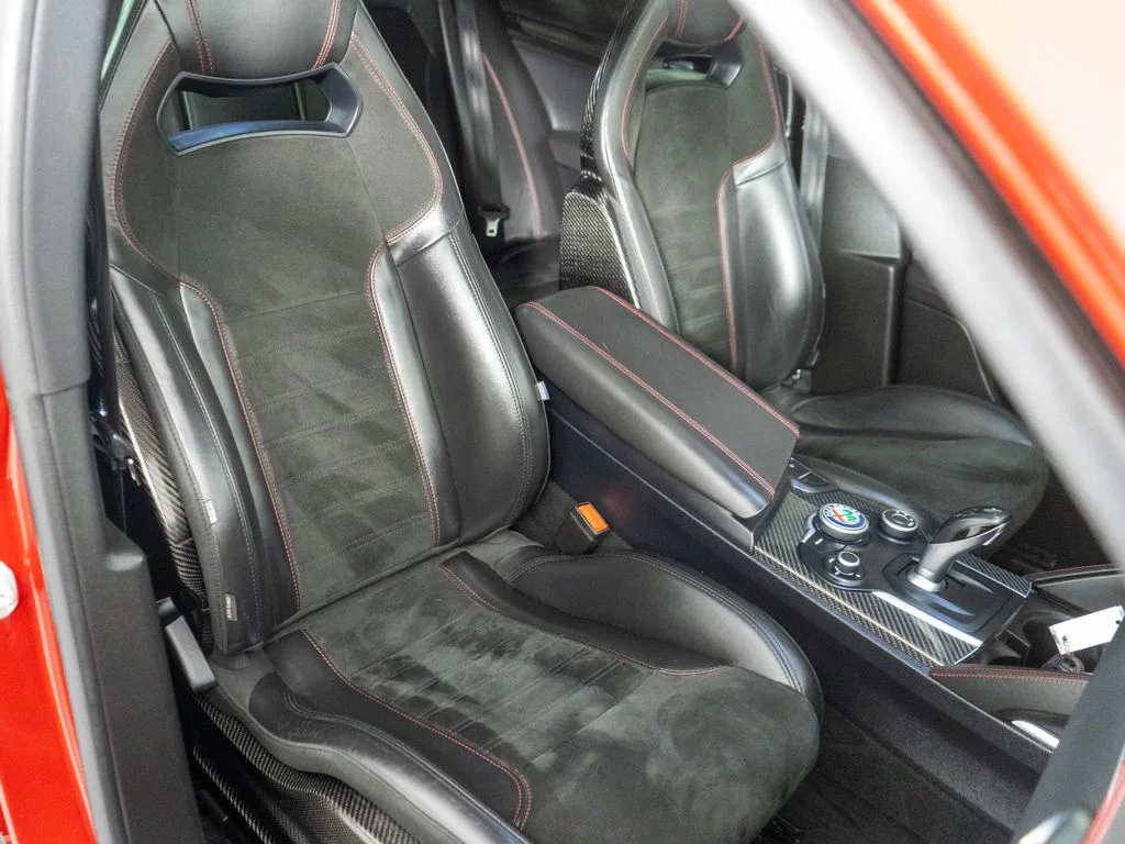 Used 2018 Red Alfa Romeo Quadrifoglio image 7