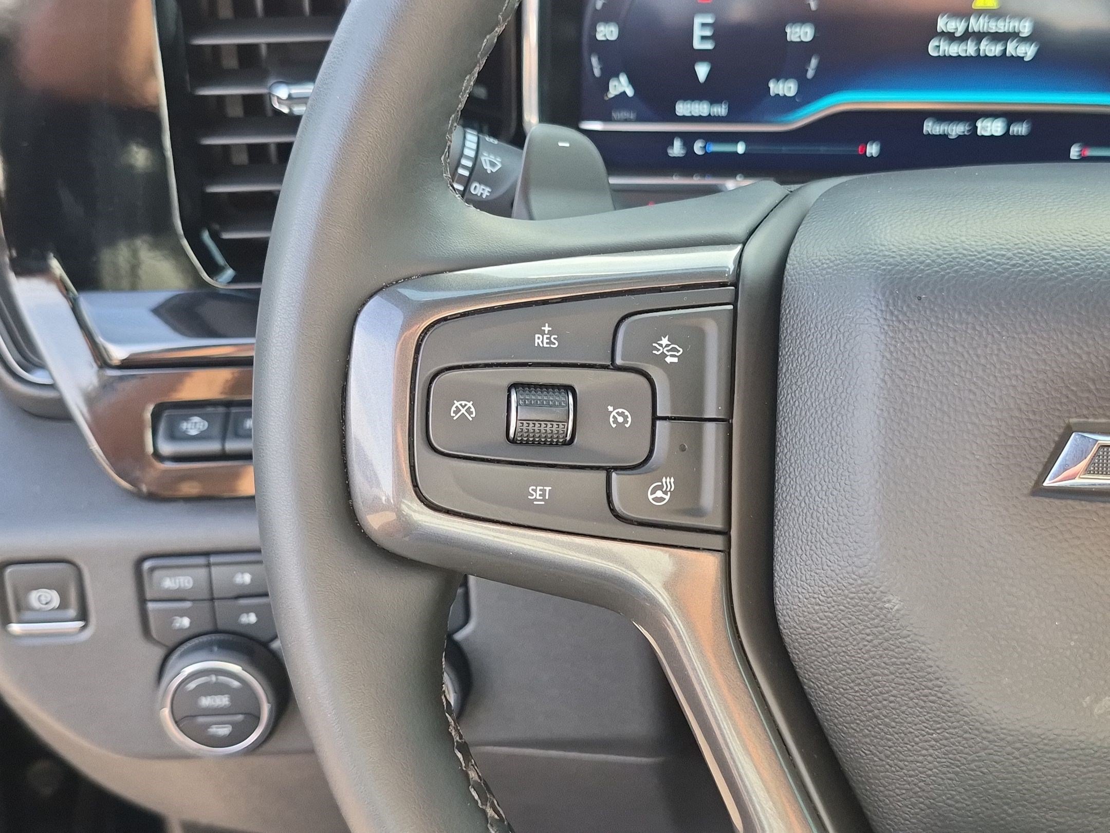Used 2025 Black Chevrolet ZR2 image 18