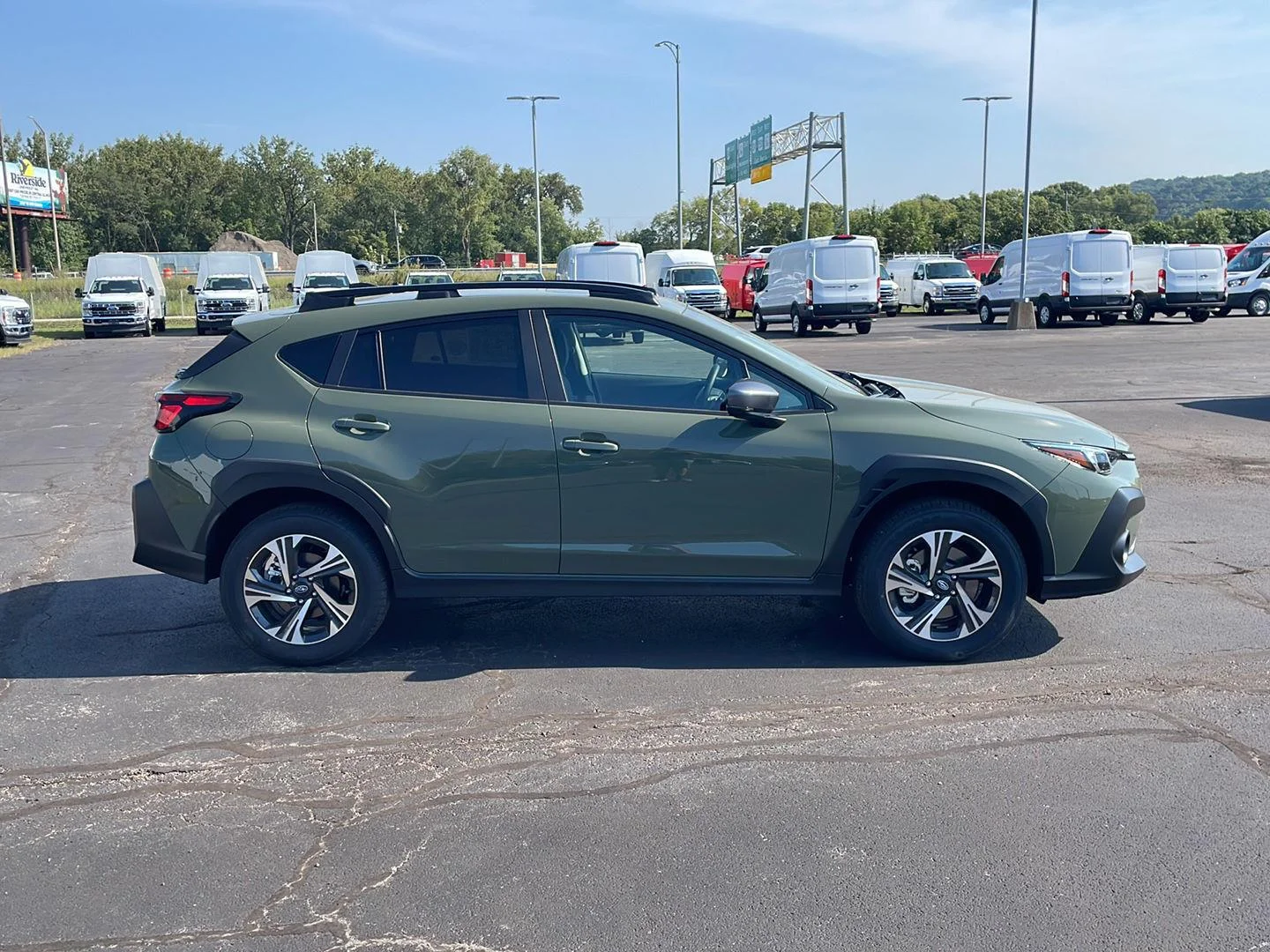 New 2026 Alpine Green Subaru Premium image 6