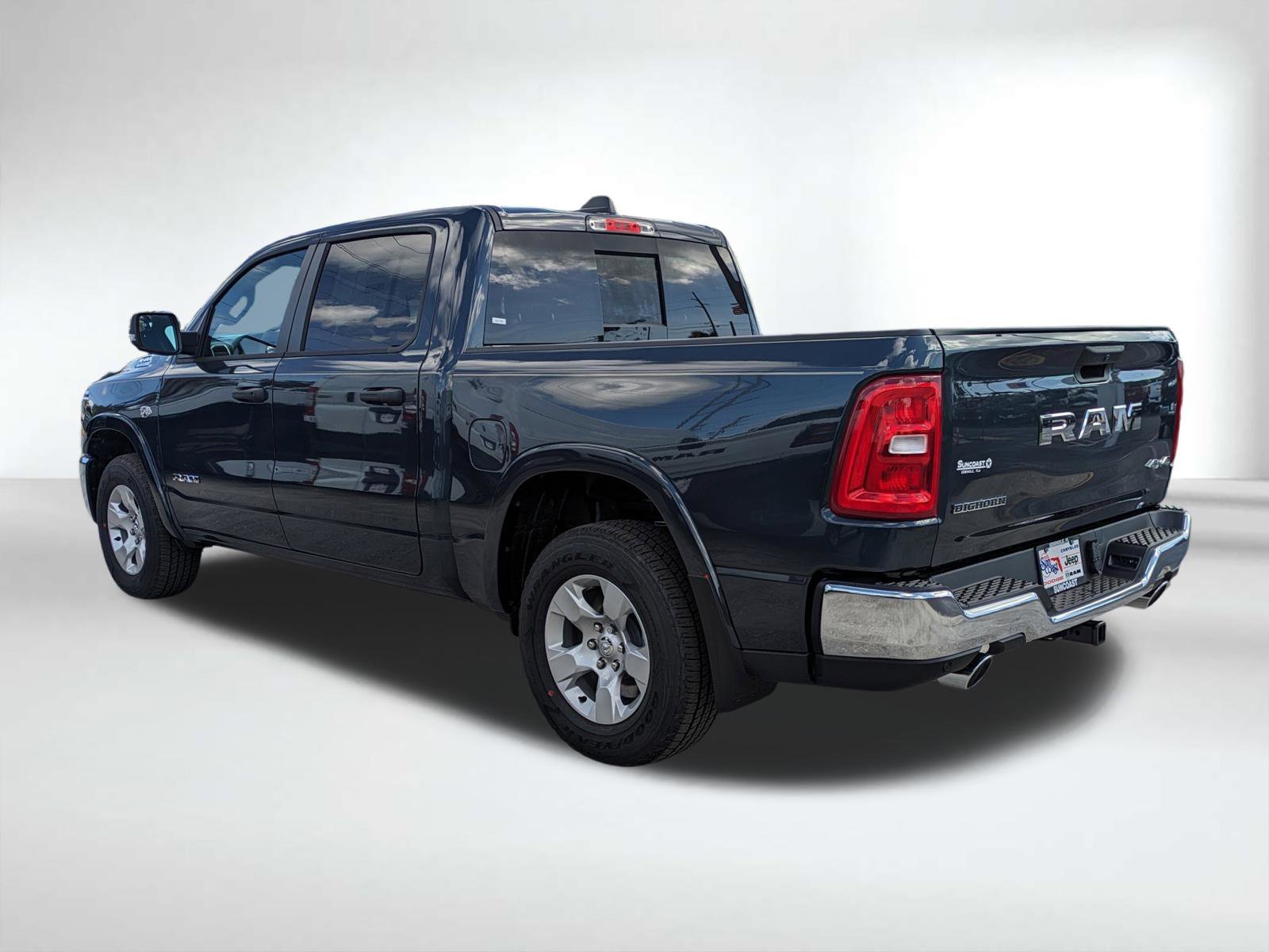 New 2026 Forged Blue Metallic Exterior Paint RAM Big Horn/Lone Star image 6
