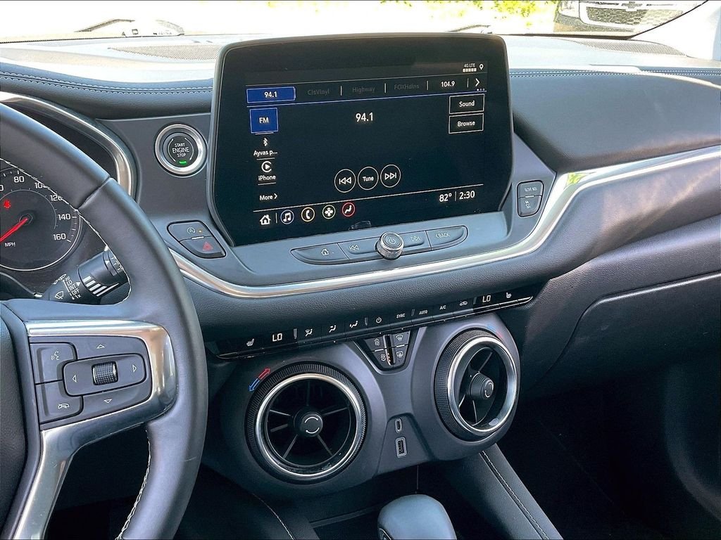 Used 2023 Gray Chevrolet LT image 17