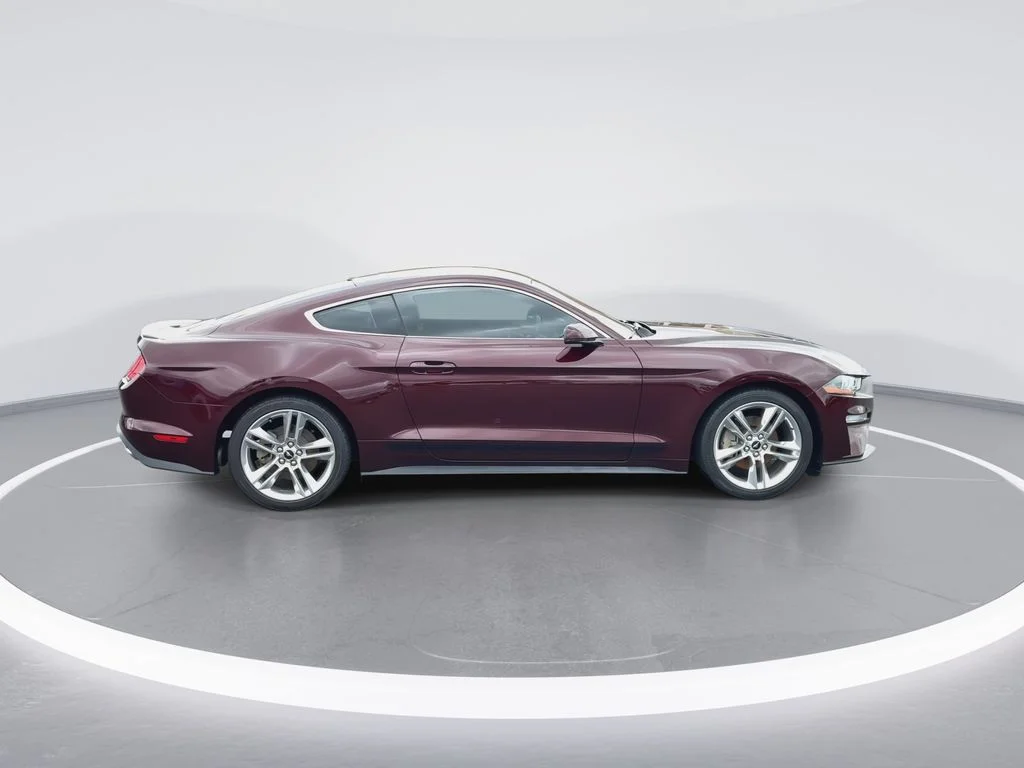Used 2018 Red Ford EcoBoost Premium image 9