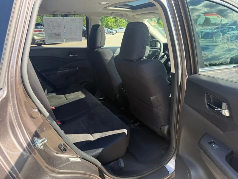 Used 2015  Honda EX image 14