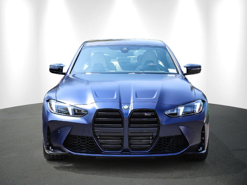 2027 BMW M3 Sedan photo 2