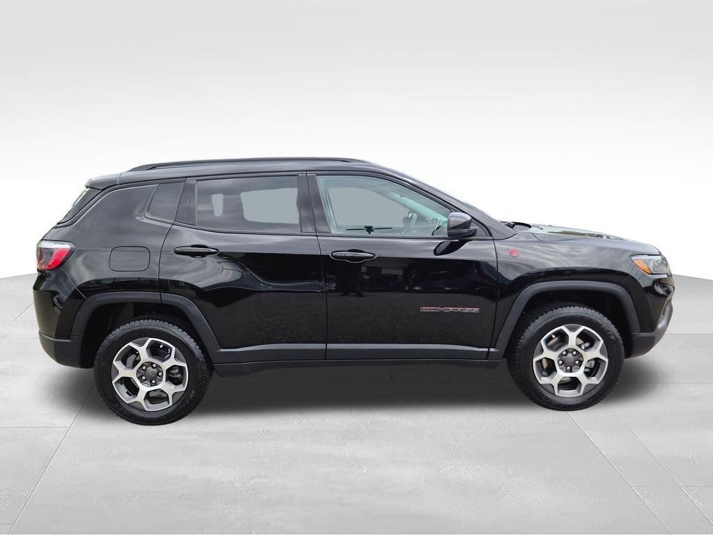 Used 2022 Black Jeep Trailhawk image 14