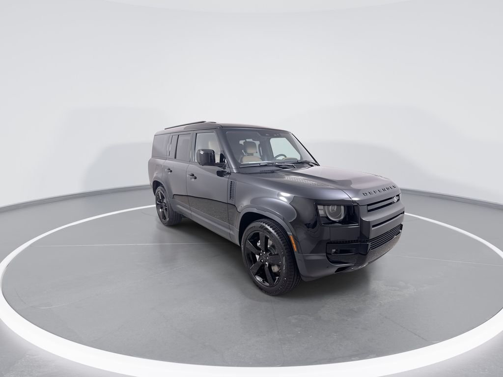 New 2026 SANTORN BLK MET Land Rover S image 2