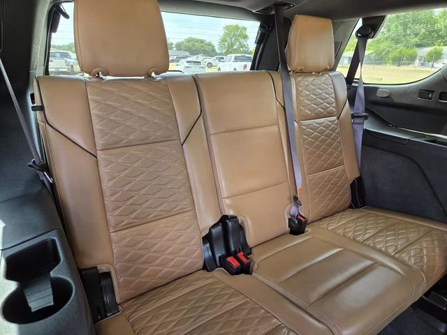Used 2022 White Cadillac Premium Luxury image 34