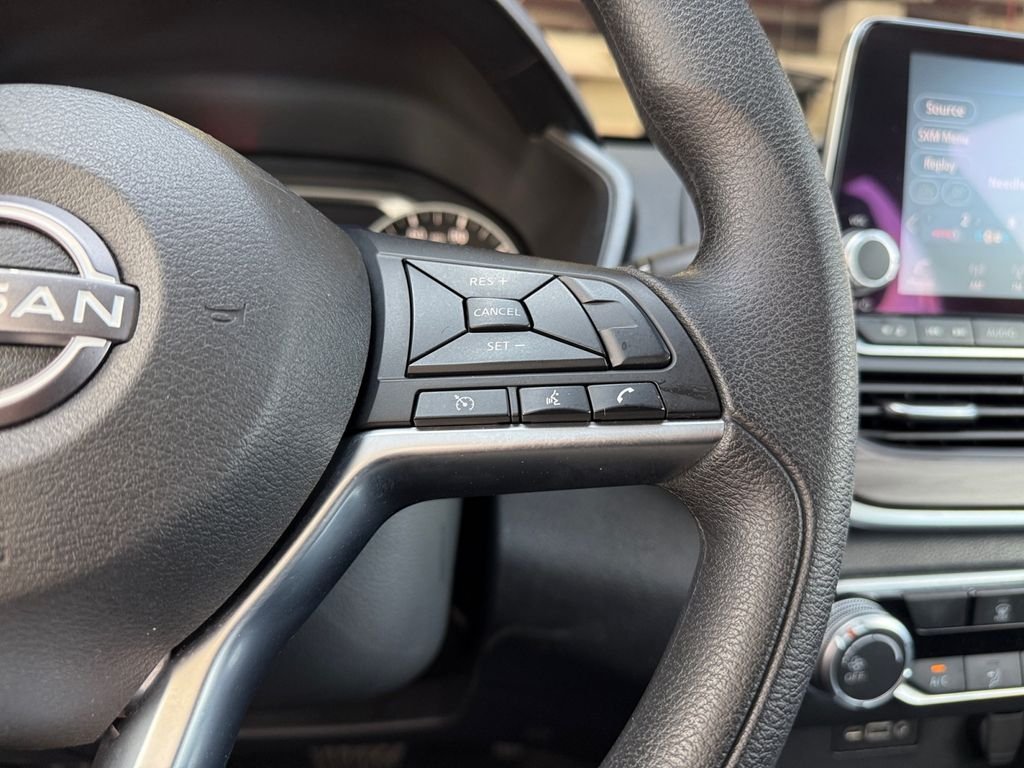 Used 2025 Gray Nissan 2.5 SV image 25