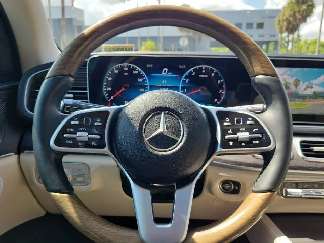 Used 2021 Green Mercedes-Benz GLE 580 image 22