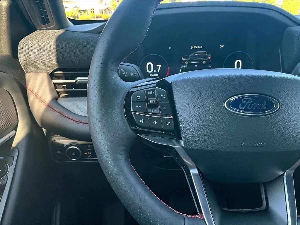 Used 2026 Black Metallic Ford ST-Line image 13