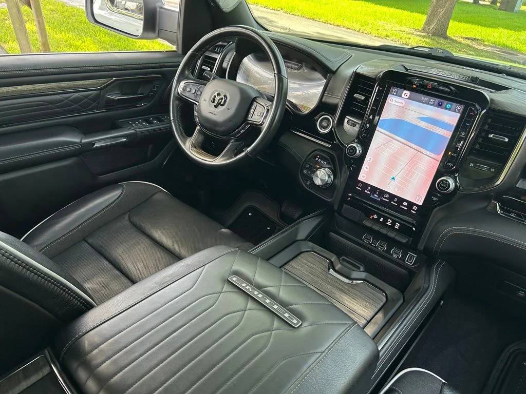 Used 2025 White Ram Limited image 11