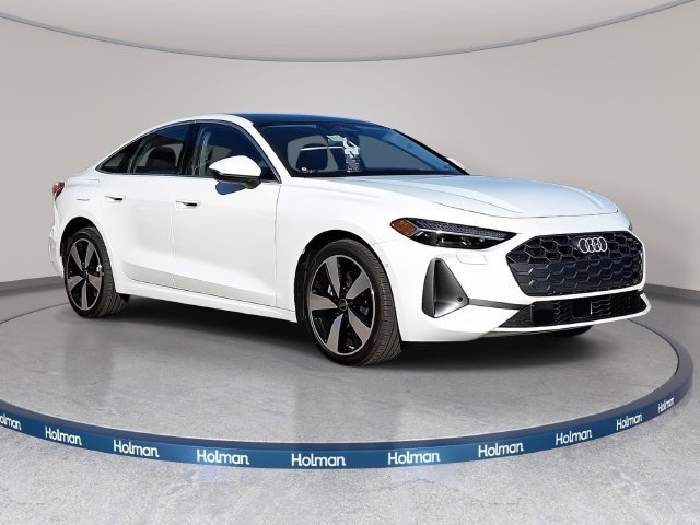 Used 2025 White Audi  image 4
