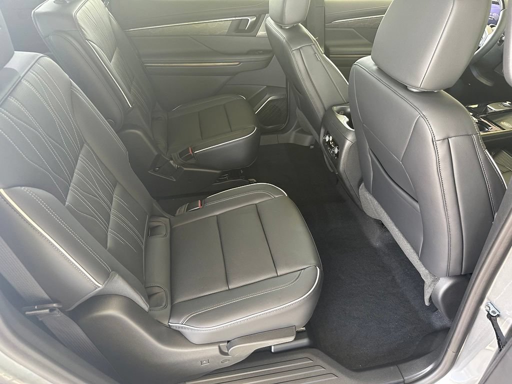 2026 Buick Enclave Avenir - Photo 37