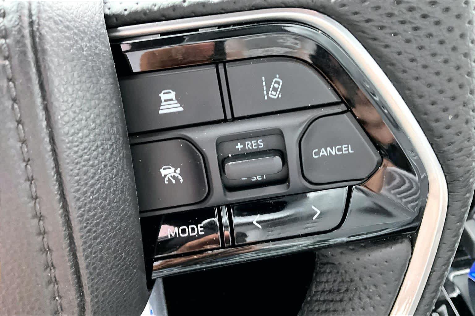 Used 2025 Blueprint Toyota Platinum Hybrid image 22