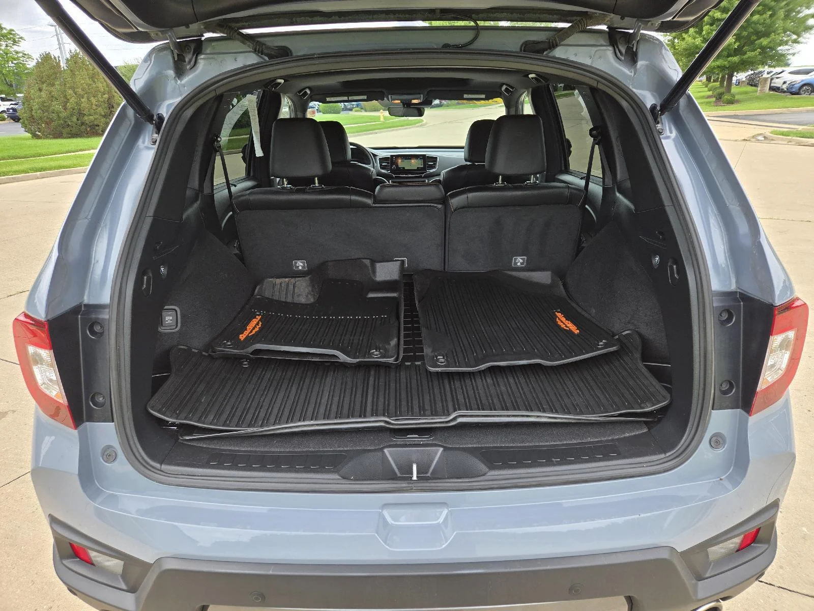 Used 2022 Sonic Gray Pearl Honda TrailSport image 9