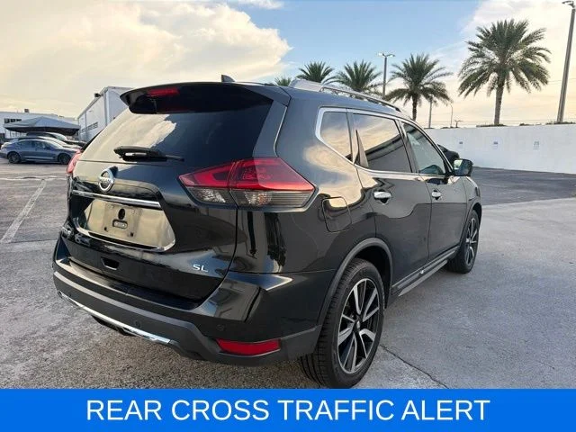 Used 2020 Black Nissan SL image 6