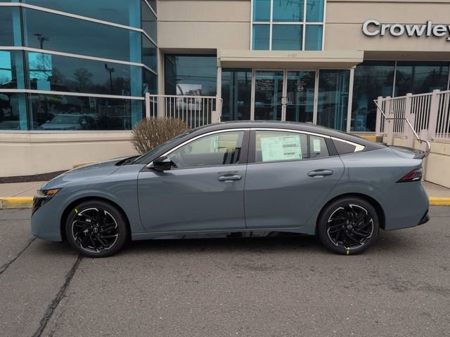 New 2026 Atlantic Gray Metallic / Super Black Two-tone Nissan SR image 6