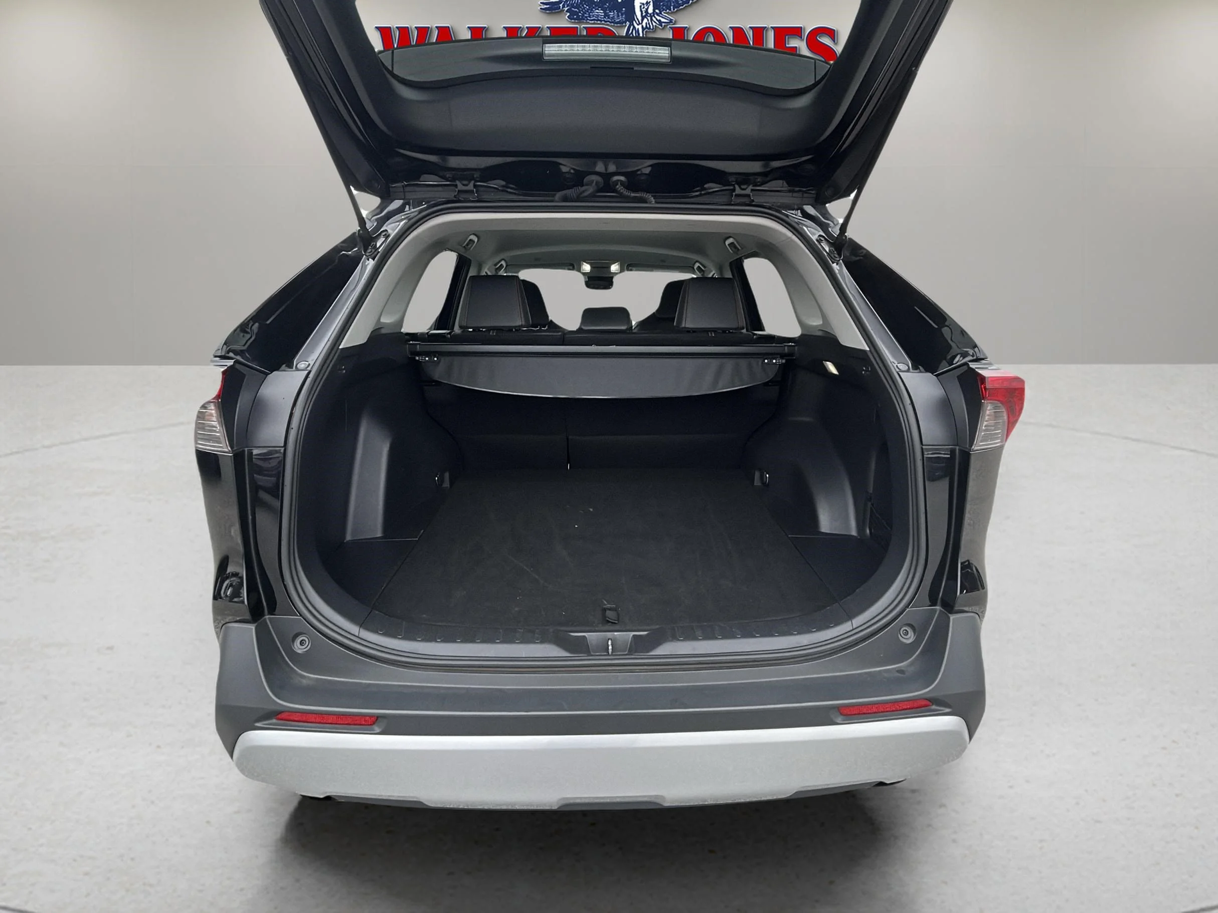 2024 Toyota RAV4 Adventure - Photo 15