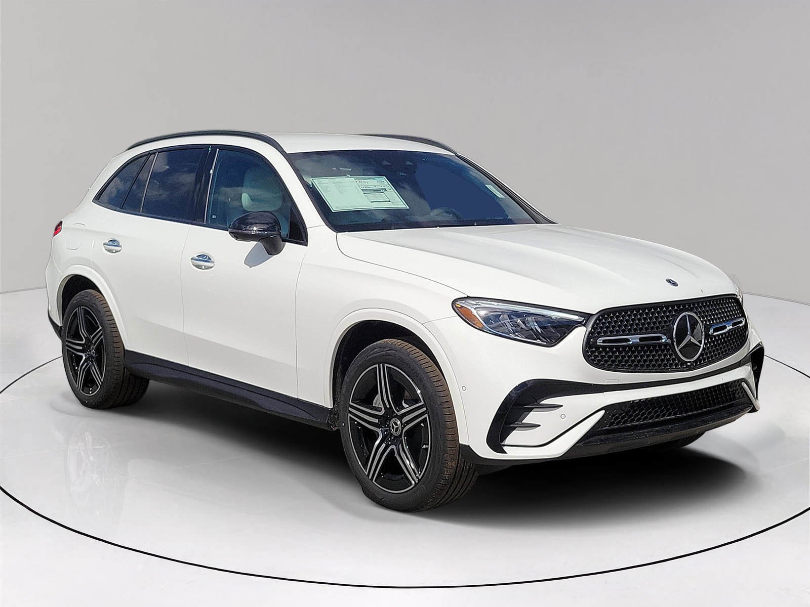 New 2026 Polar White Mercedes-Benz GLC 300 image 32