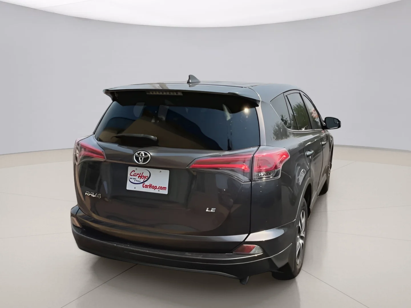 Used 2018 Gray Toyota LE image 8