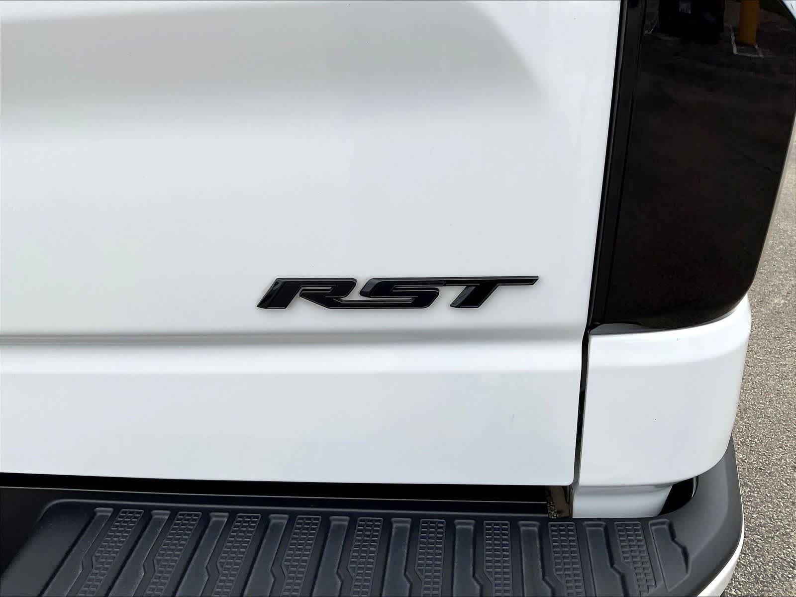 2022 Chevrolet Silverado 1500 Limited RST - Photo 26