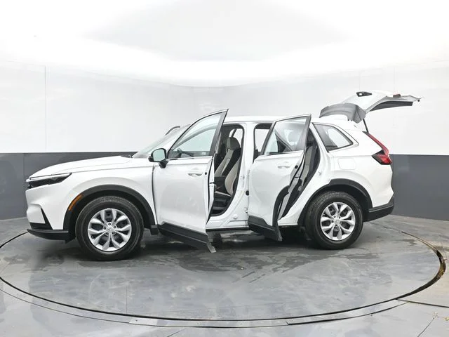 Used 2023 White Honda LX image 50