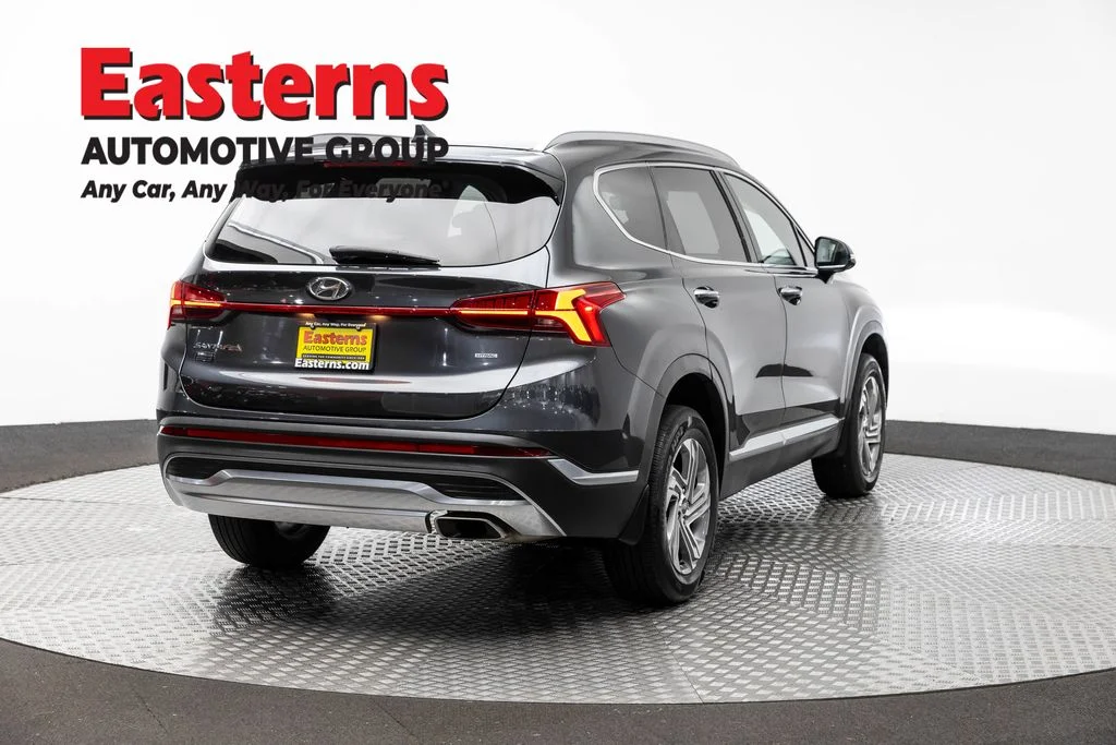 Used 2022 Gray Hyundai SEL image 5