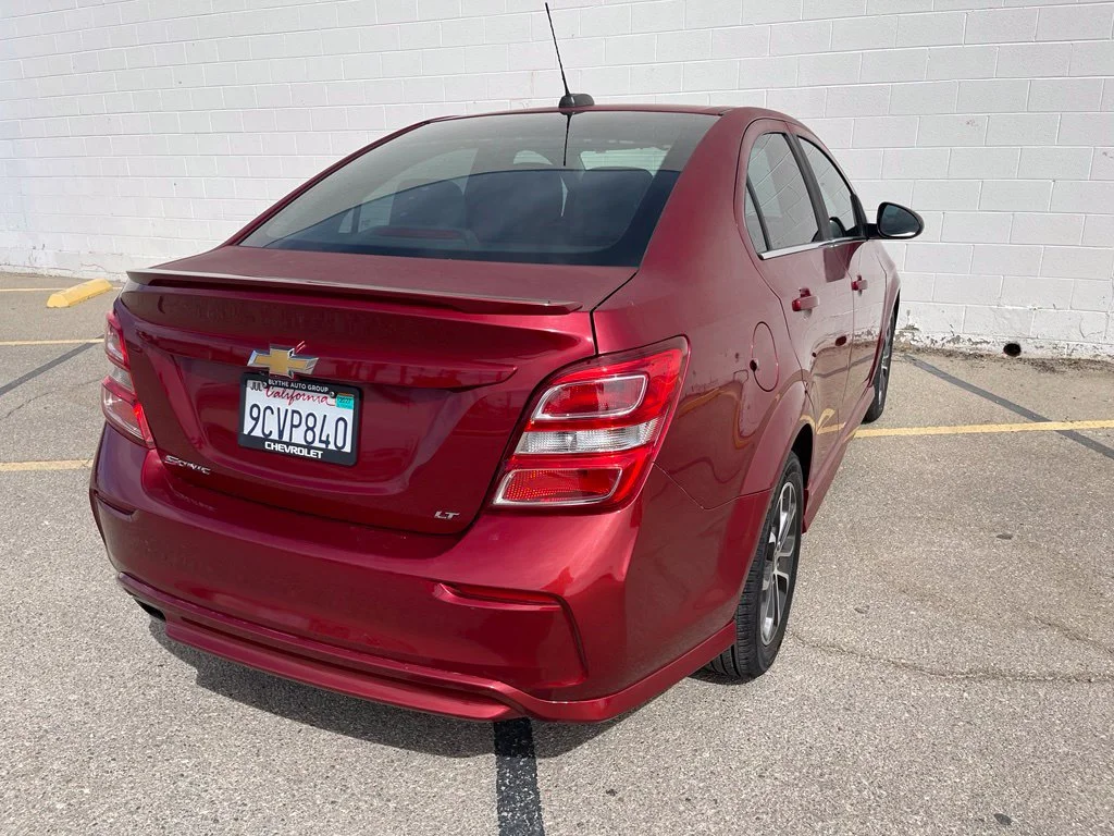 Used 2017 Cajun Red Tintcoat Chevrolet LT image 8