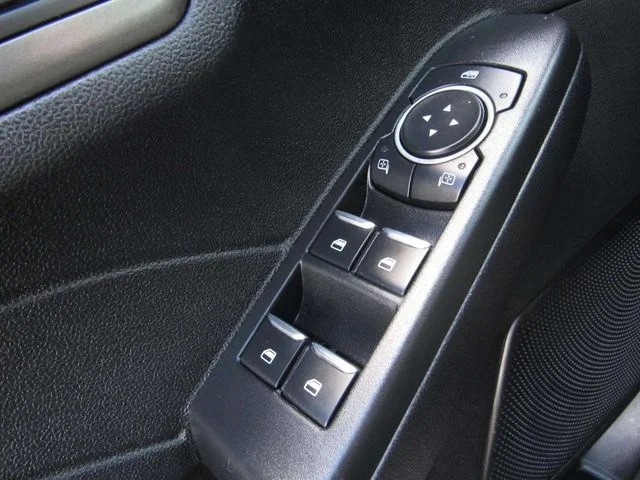 Used 2023 Oxford White Ford Active image 22