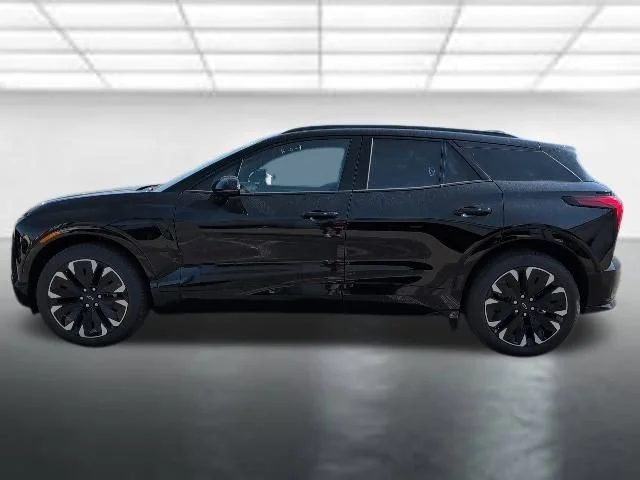 2025 Chevrolet Blazer EV RS - Photo 8