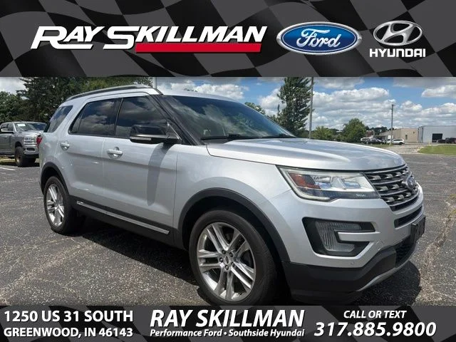 Used 2017 Ingot Silver Ford XLT image 1