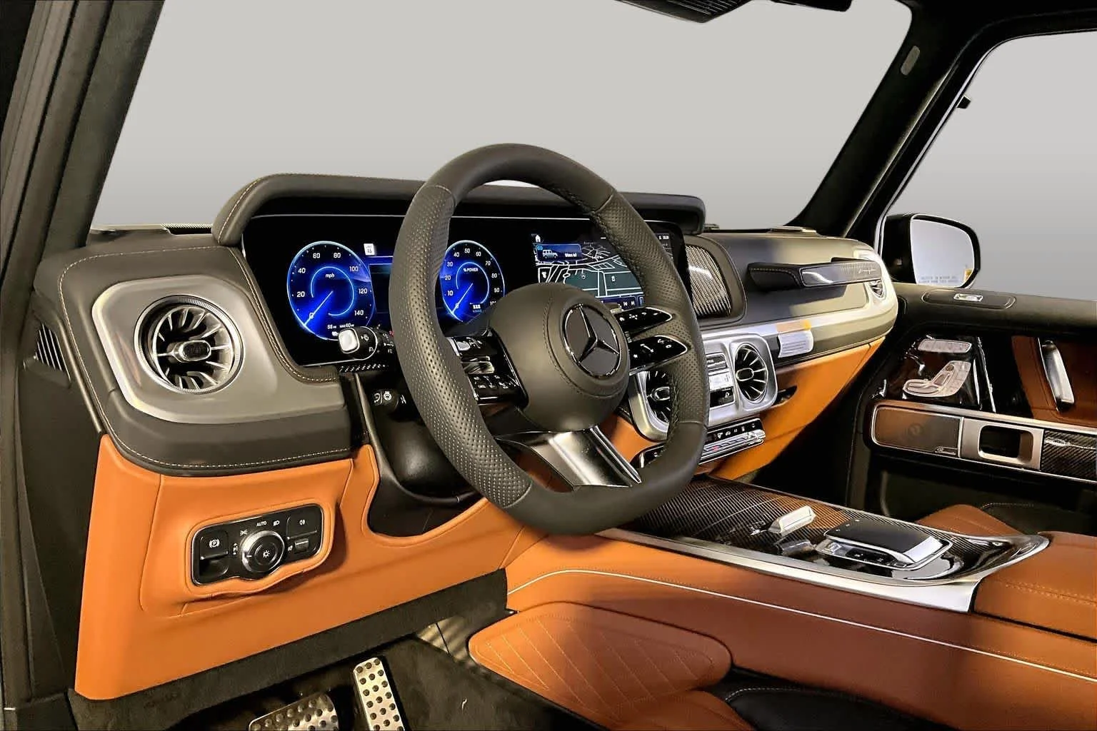 New 2027 MANUFAKTUR Night Black Magno Mercedes-Benz G 580e image 9