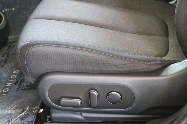 Certified Used 2024 Black Hyundai SE image 22