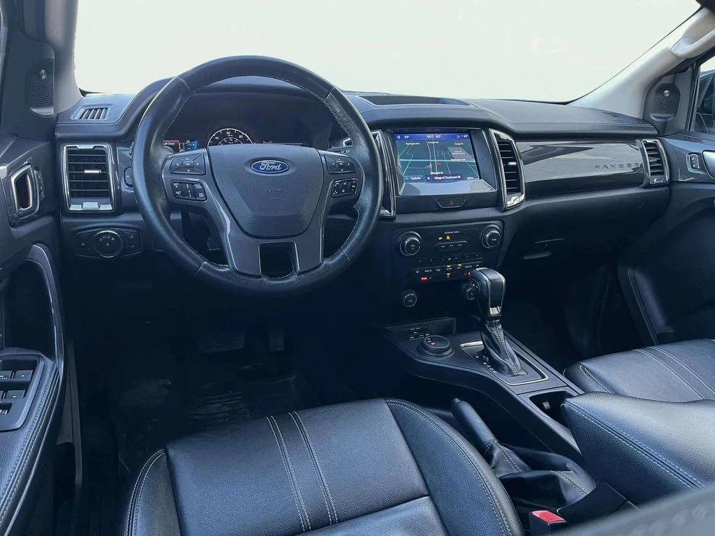 Used 2021 Iconic Silver Metallic Ford Lariat image 27
