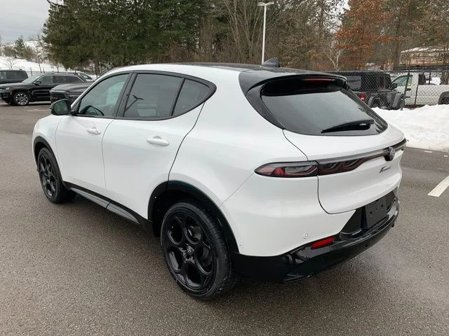 2026 Alfa Romeo Tonale Sprint - Photo 3