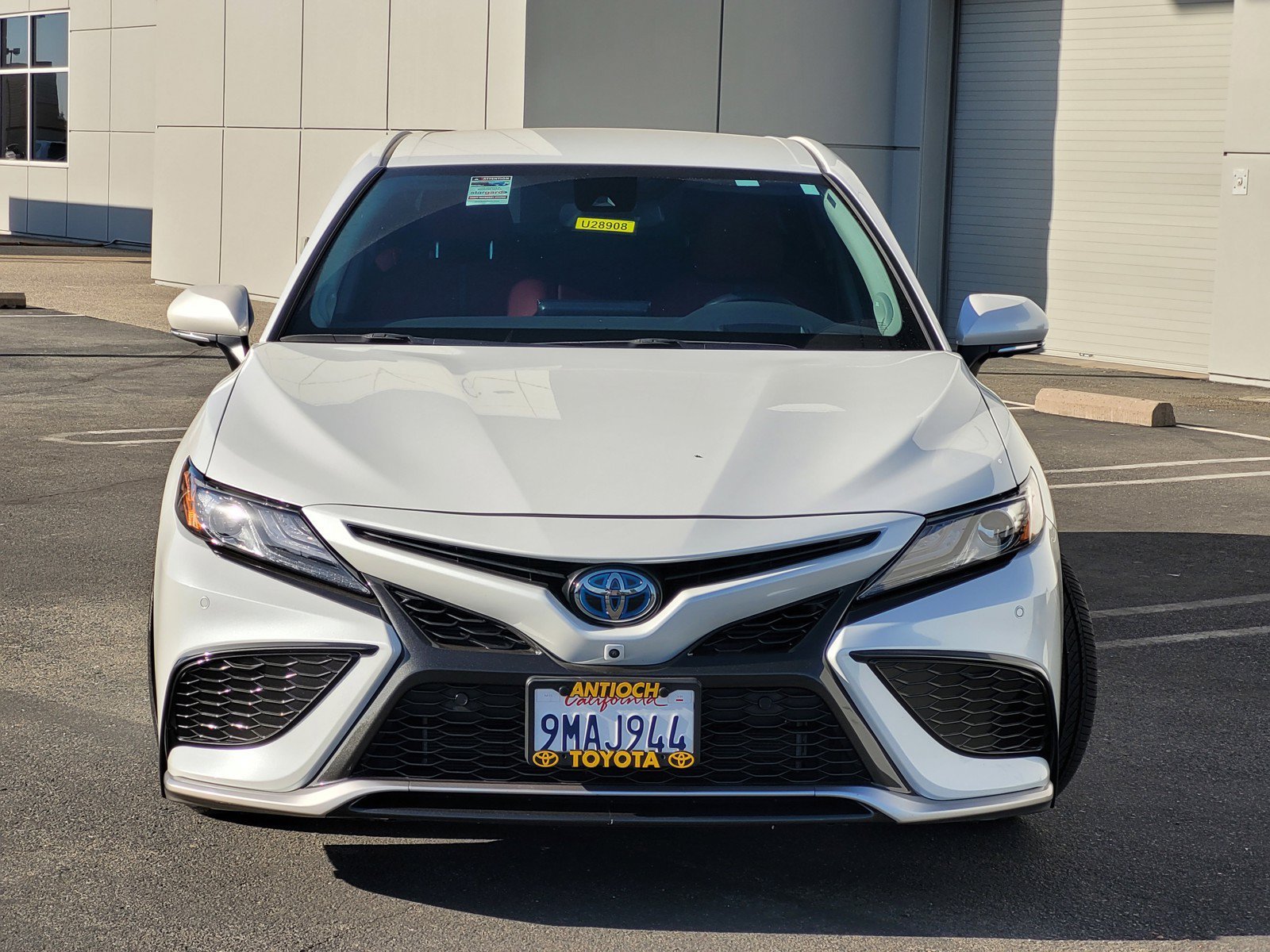 Used 2024 WIND CHILL PEARL Toyota Hybrid XSE image 2