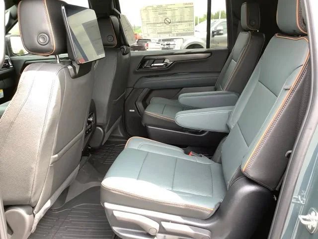 2026 GMC Yukon XL AT4 - Photo 15