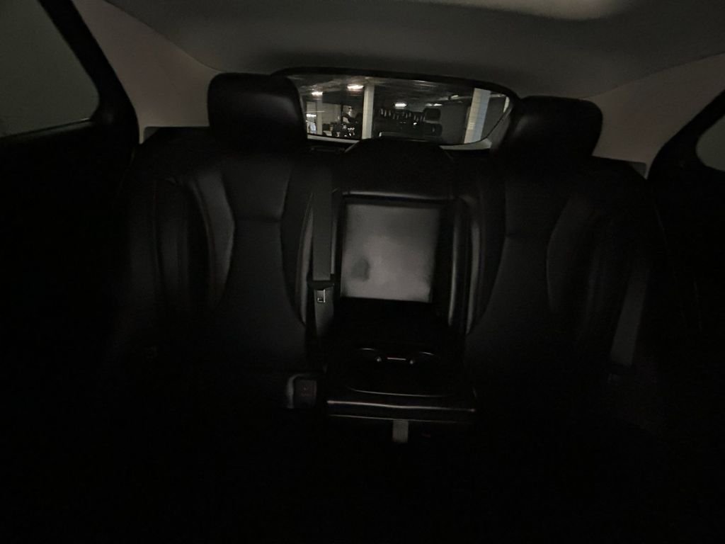 Used 2023 White Buick Essence image 19