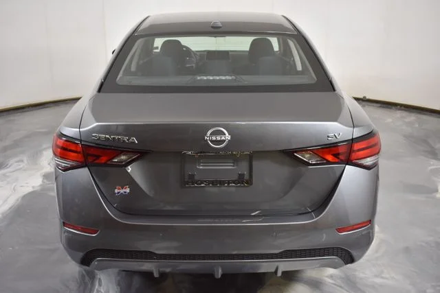 Used 2024 Gray Nissan SV image 9
