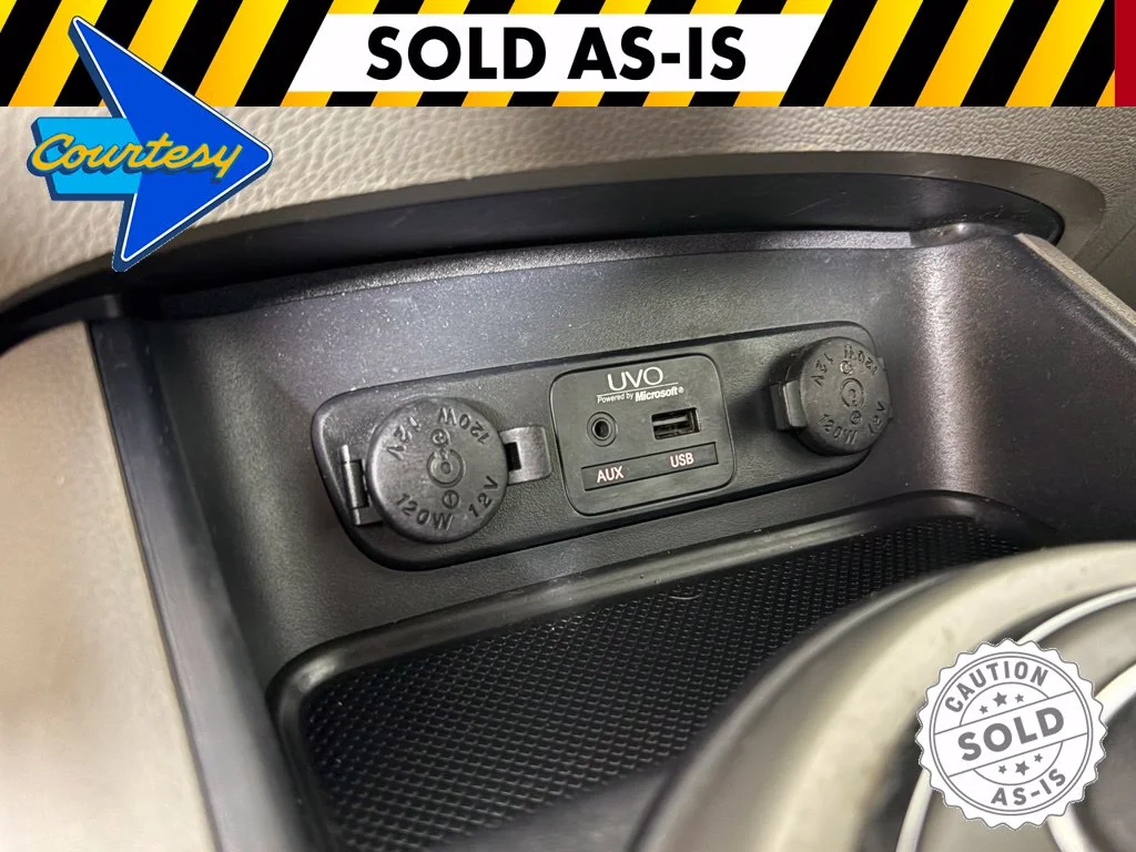 Used 2013 Red Kia LX image 26